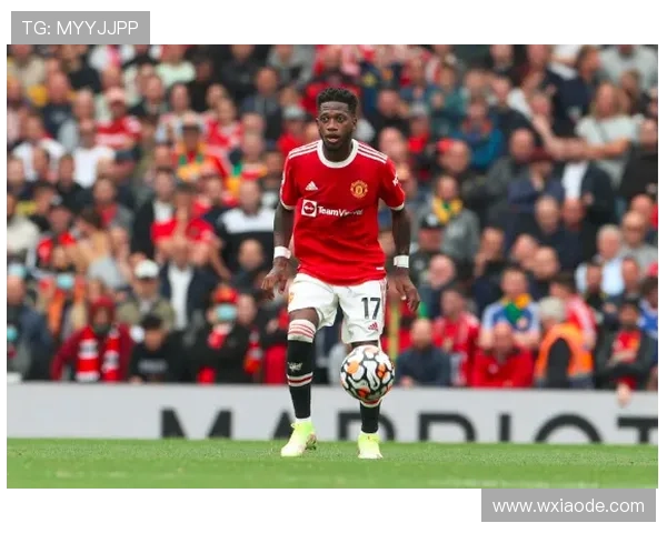 亚马尔 vs 维尼修斯:边路突破能力与进攻效率对比 亚马尔 vs 维尼修斯:边路突破能力与进攻效率对比