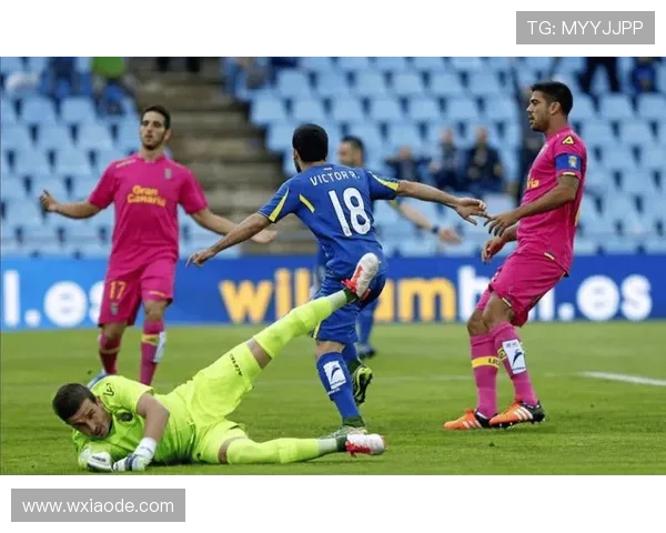 塞维利亚传统强队地位动摇,西甲竞争格局调整中逐步反映 塞维利亚传统强队地位动摇,西甲竞争格局调整中逐步反映