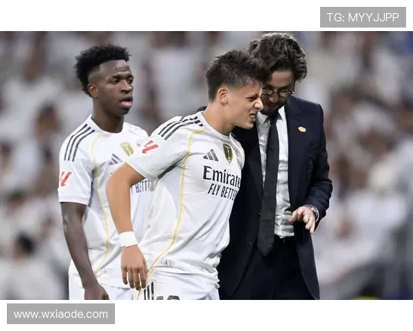 皇马后防伤病名单扩大，稳定性承压对赛季走势形成制约