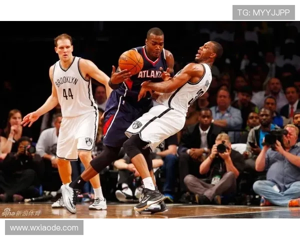 一分钟读懂：篮球阻挡与带球撞人的核心判断标准